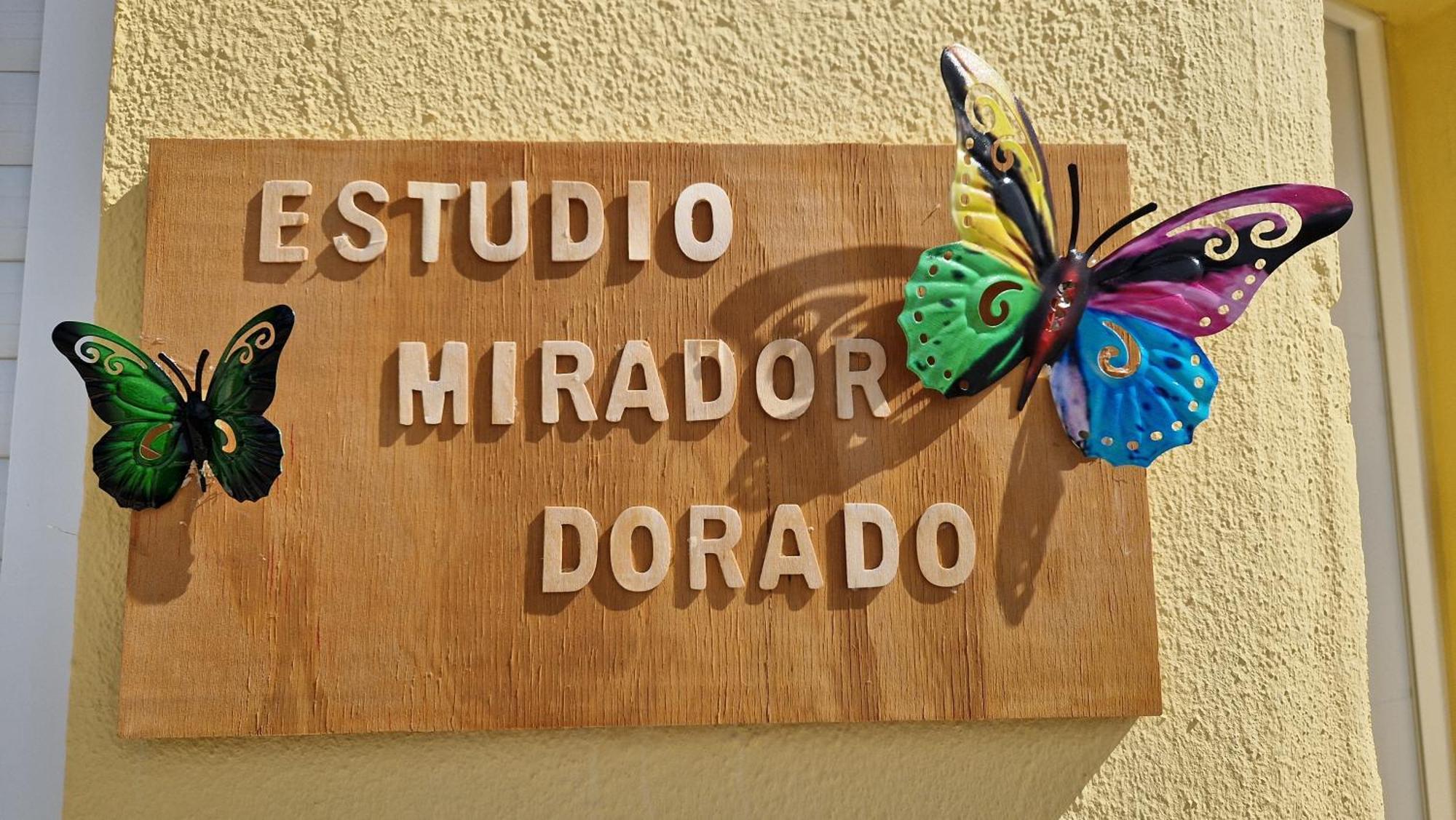 Estudio Mirador Dorado مالقة المظهر الخارجي الصورة